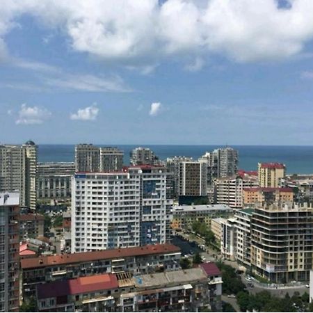Bn Apartmen'T Appartement Batoemi Buitenkant foto